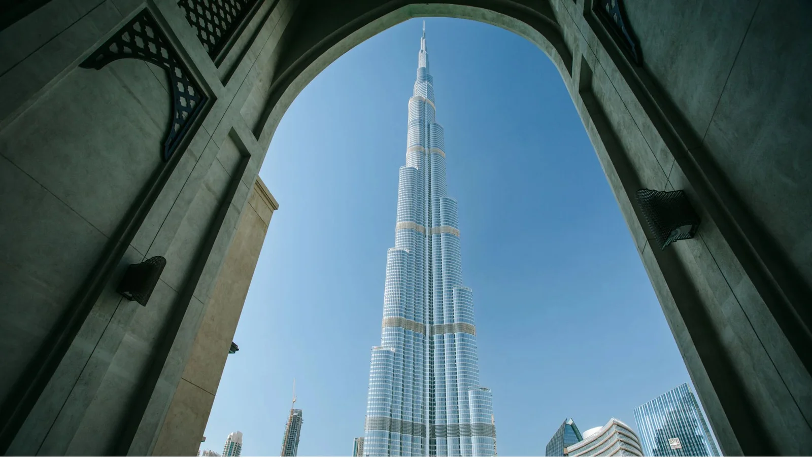 Burj Khalifa in Dubai: Complete Visitor Guide 2026